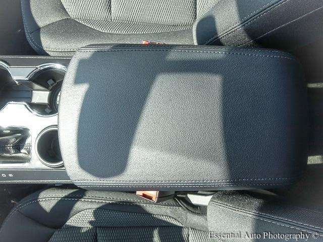 2017 Ford Explorer XLT 4dr SUV